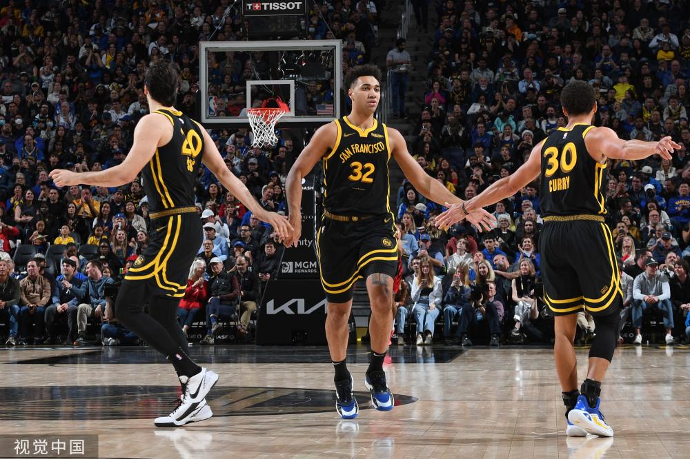 向职业舞台 向职业舞台